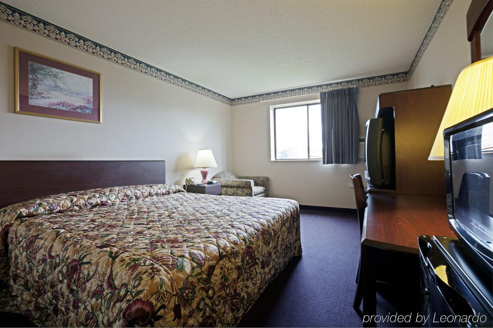 Super 8 By Wyndham Bedford Quarto foto